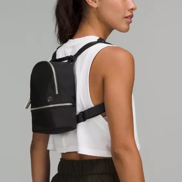 Lululemon City Adventurer Backpack *Micro 3L - Black & Silver - NWoT - Picture 2 of 9